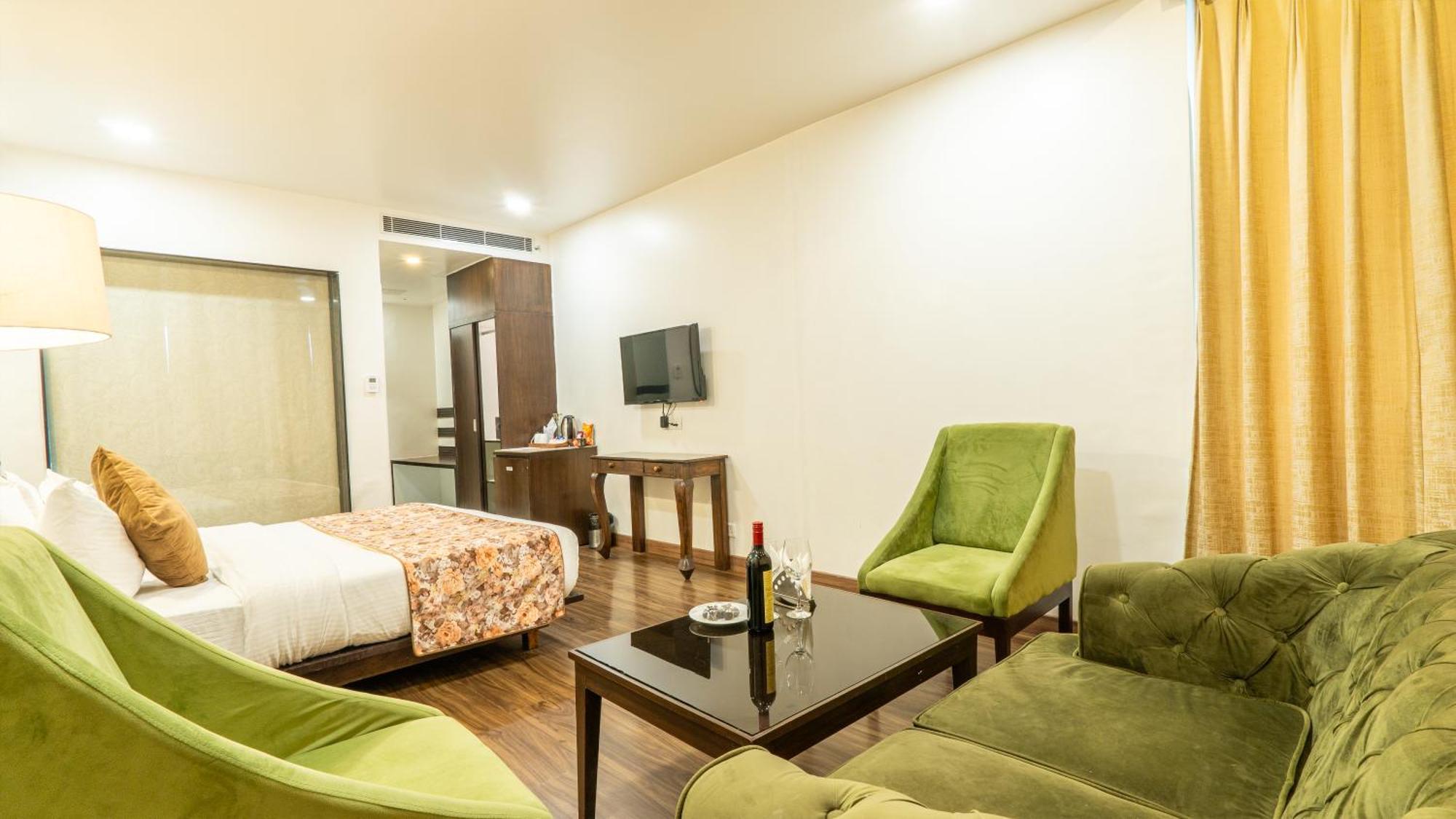 Woodrock Luxury Boutique Hotel Manāli Exterior foto