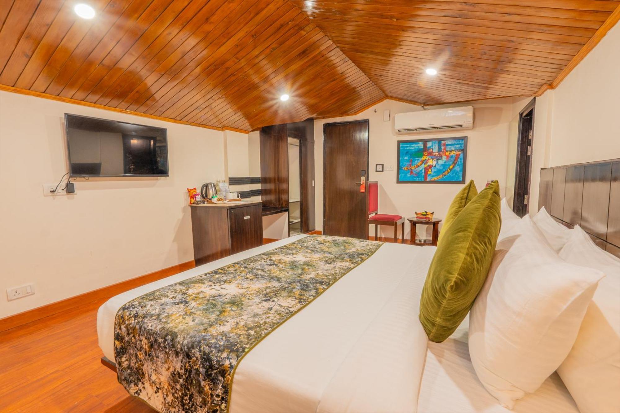Woodrock Luxury Boutique Hotel Manāli Exterior foto